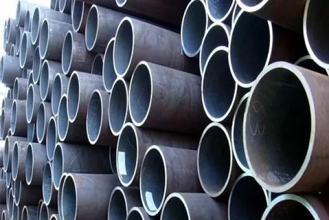 لوله گالوانیزه 200 مناسب شبکه‌ های لوله‌ کشی اصلی